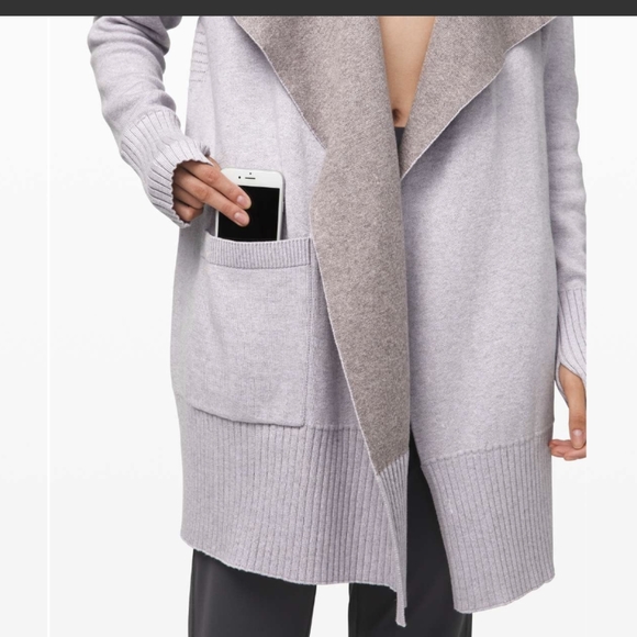 Lululemon Reversible Still Lotus Wrap size Small - Picture 5 of 10